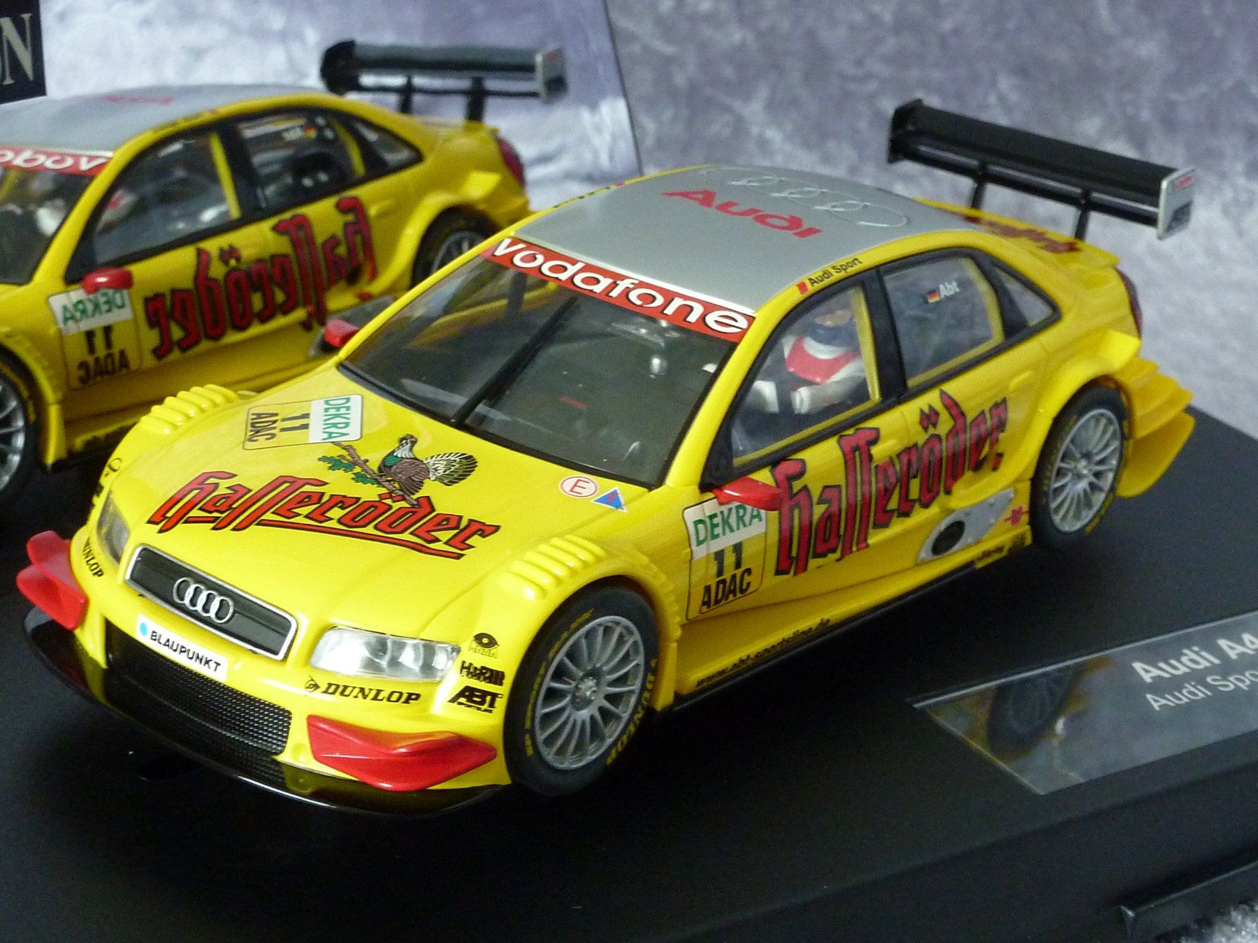 Carrera Piste: Audi A4 DTM Carrera Ecolution 1:32 – Nuovo (secondo la descrizione) da Dürrenäsch venduto da modellautos4you