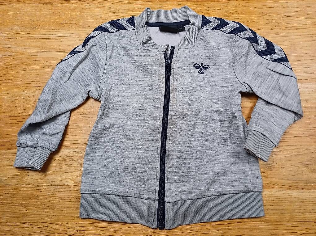 Jacken & Mäntel: Hummel Trainerjäckli Grösse 92 – Gebraucht aus Meikirch von Scd1907