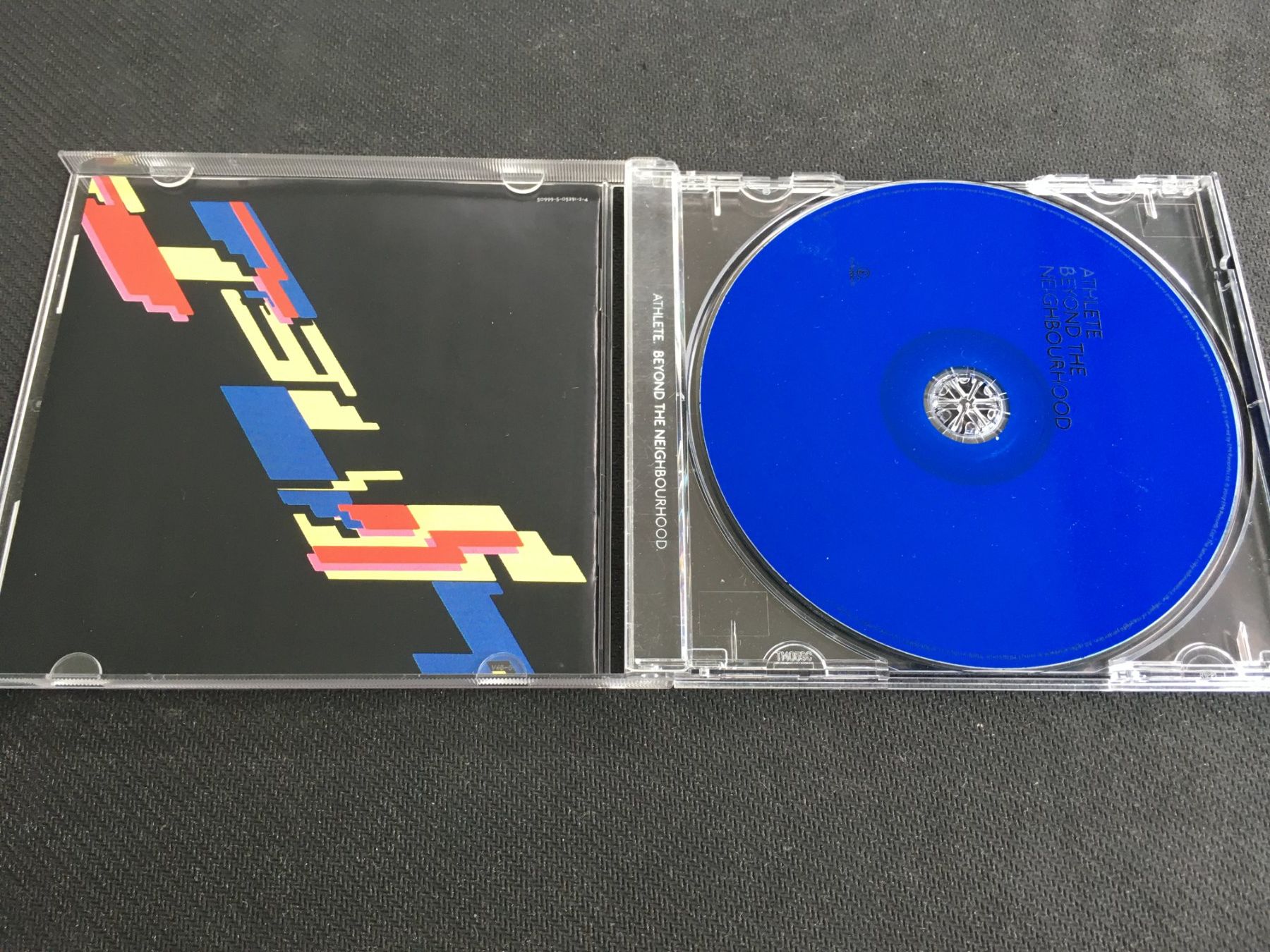 CD: Athlete - Beyond the neighbourhood -CD- – Usato da St.Gallen venduto da MedienJoe 1