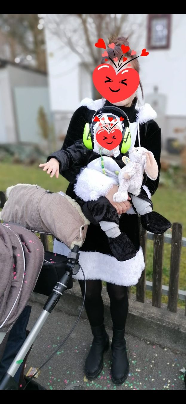 Costumi: Fasnachtskleidli Panda Bär für 1 Jährige – Usato da Kriens venduto da Ivana4 3