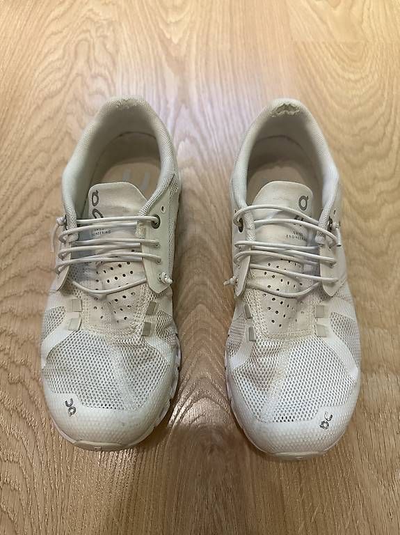 On Scarpe da donna: On Schuhe Grösse 38.5 – Usato da ZUFIKON venduto da SULMI01 2