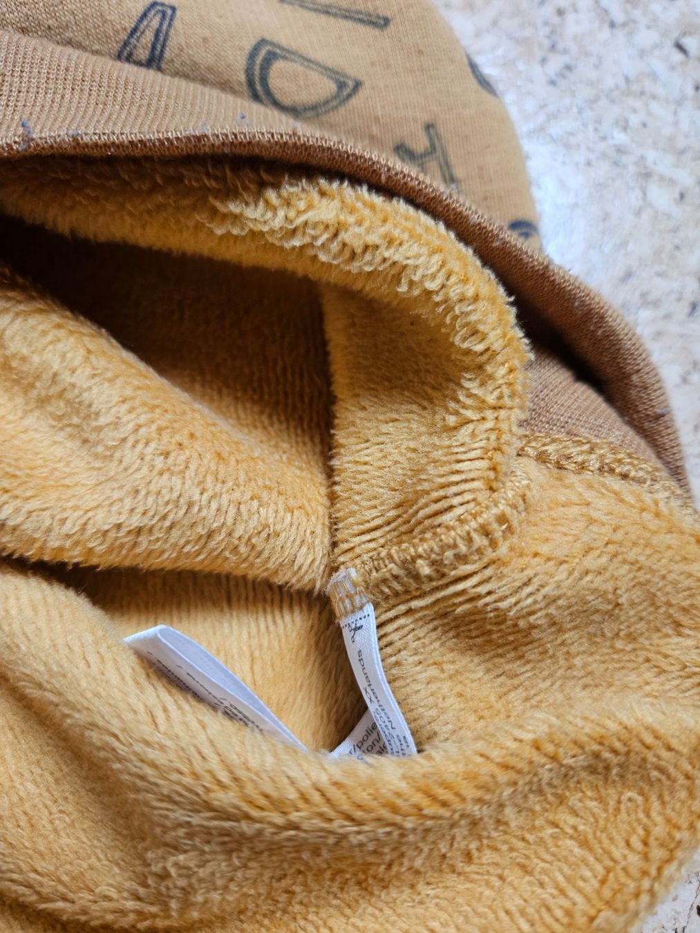 Pulls et sweat-shirts: Pullover Gr. 110 – D'occasion à Worb par jun_fj8w 3