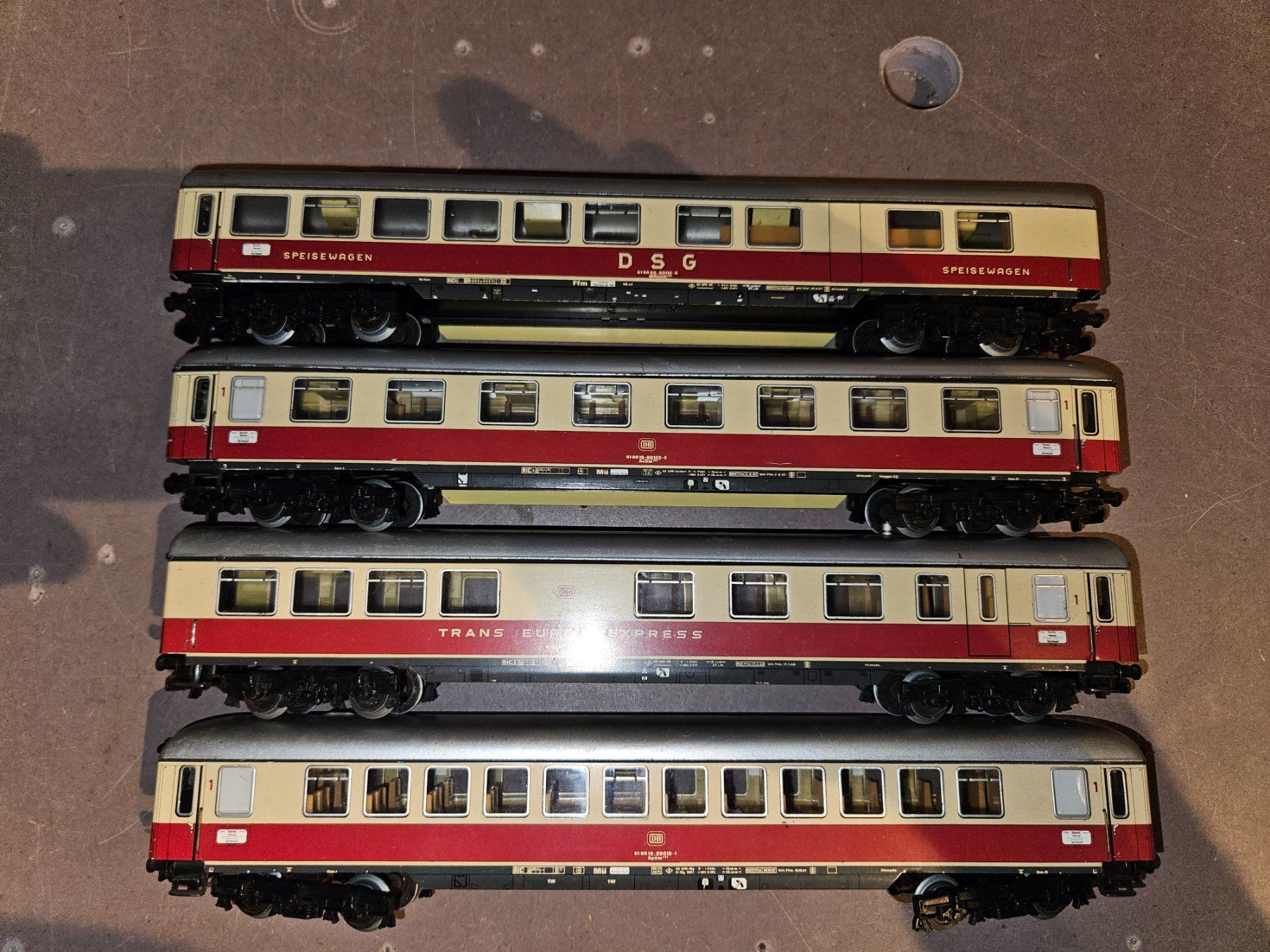 Märklin Modellini di ferrovie: Märklin 4056 4057 DB TEE ohne OVP – Usato da Bern venduto da lukas90pilze