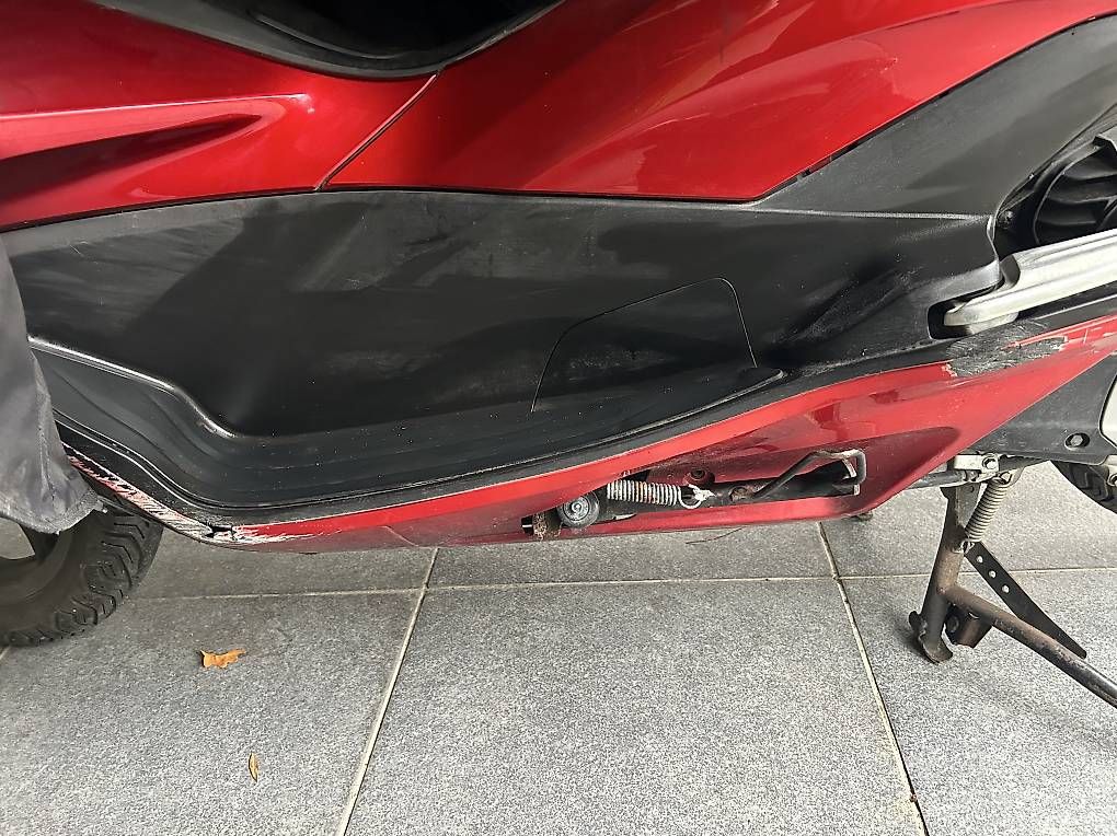 Honda Scooter: Honda Pcx 125 – Usato da Chambésy venduto da Marc_931 3
