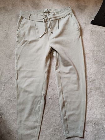 Amisu Hose, Gr. 40, Khaki, bequeme Freizeithose 