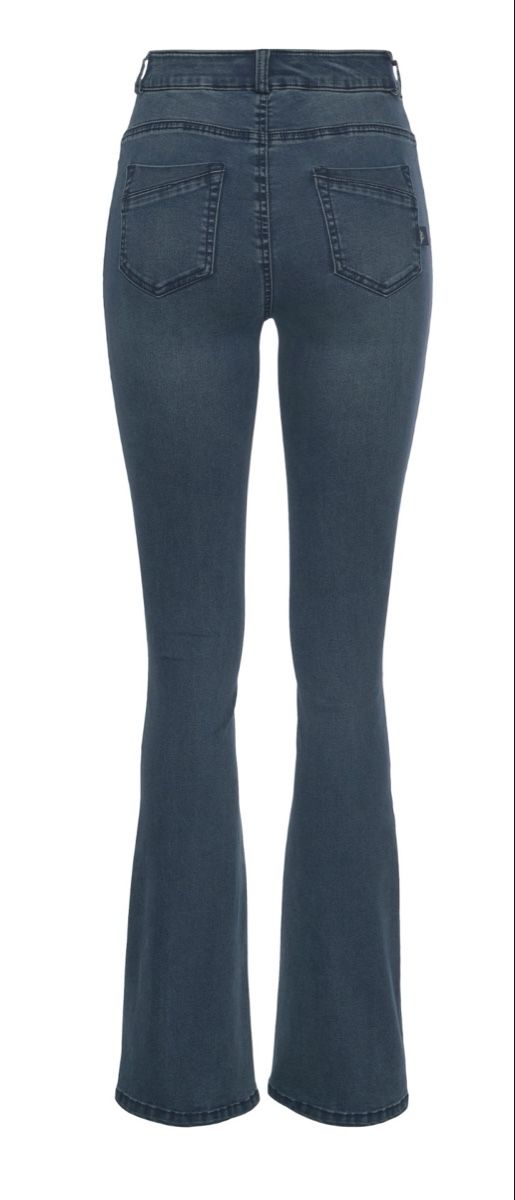 Jeans: Neue Bootcut Jeans Lang Gr. 88 – Nuovo (secondo la descrizione) da Gelfingen venduto da jemehehi 1