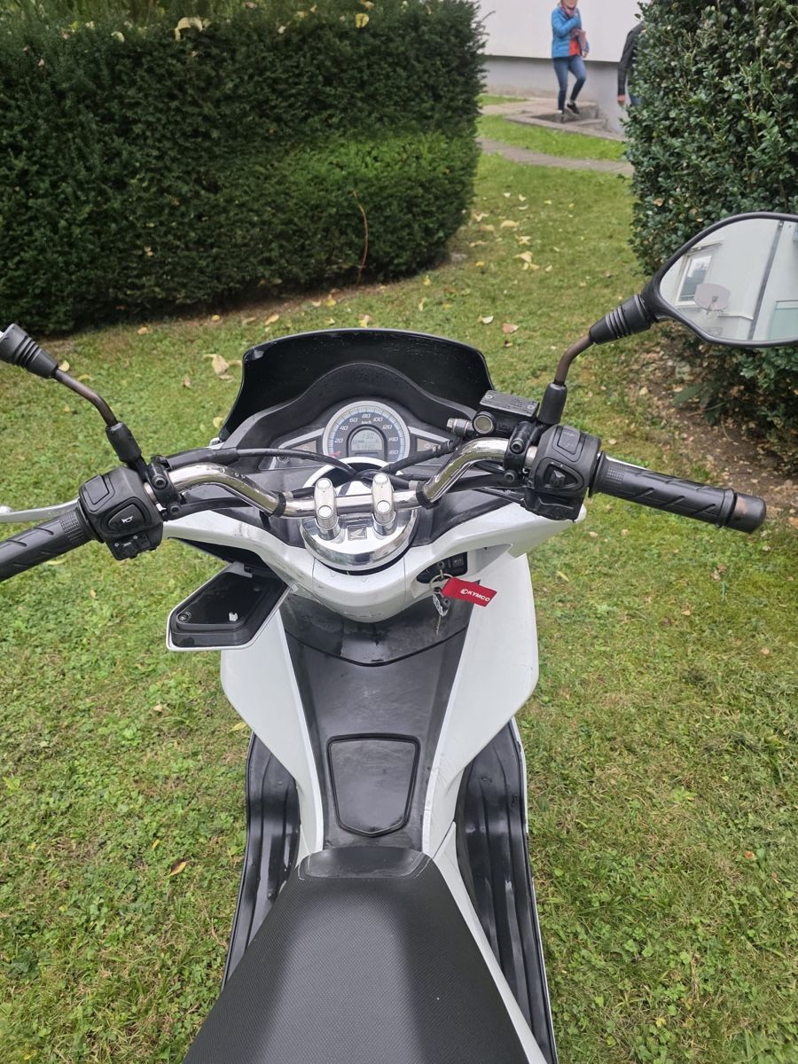 Honda Scooters: HONDA PCX 125 CC – Gebraucht aus Winterthur von Fabio_46 3