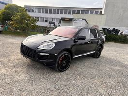 Porsche cayenne turbo