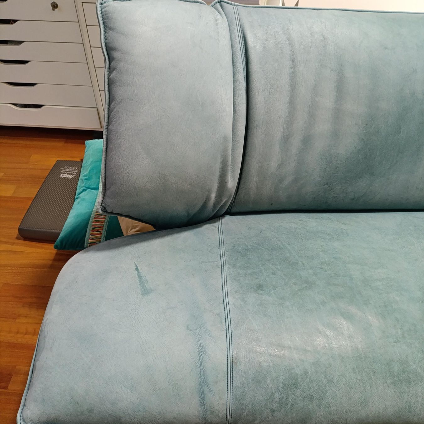Sofas: Leolux Ledersofa Designklassiker – Gebraucht aus St. Gallen von Seifenmann 1