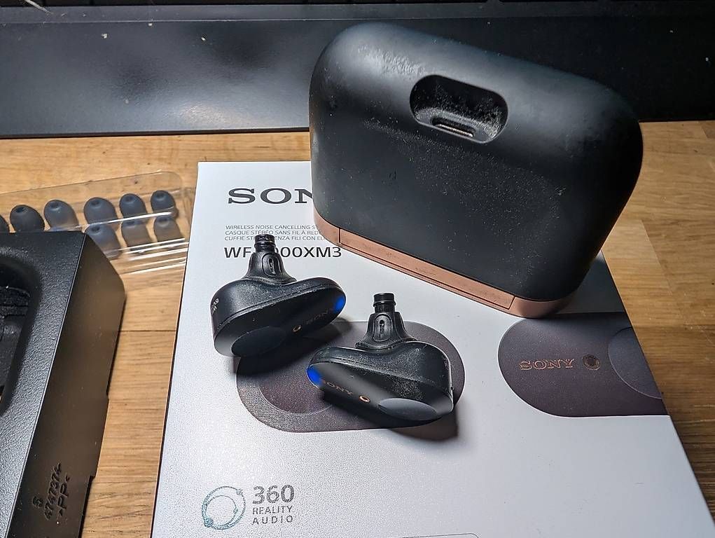 Sony Casques audio: Sony WF-1000XM3 True Wireless Kopfhörer mit ANC – D'occasion à Gommiswald par Derbeth01 3