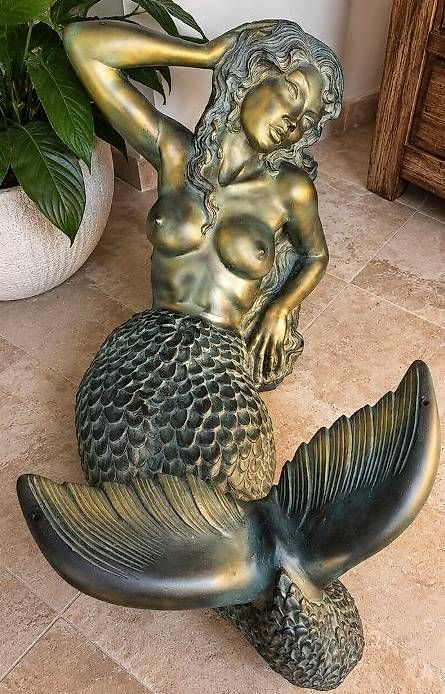 Tische: Table basse "Sirène" – Gebraucht aus Le Vaud von thi_7fmt