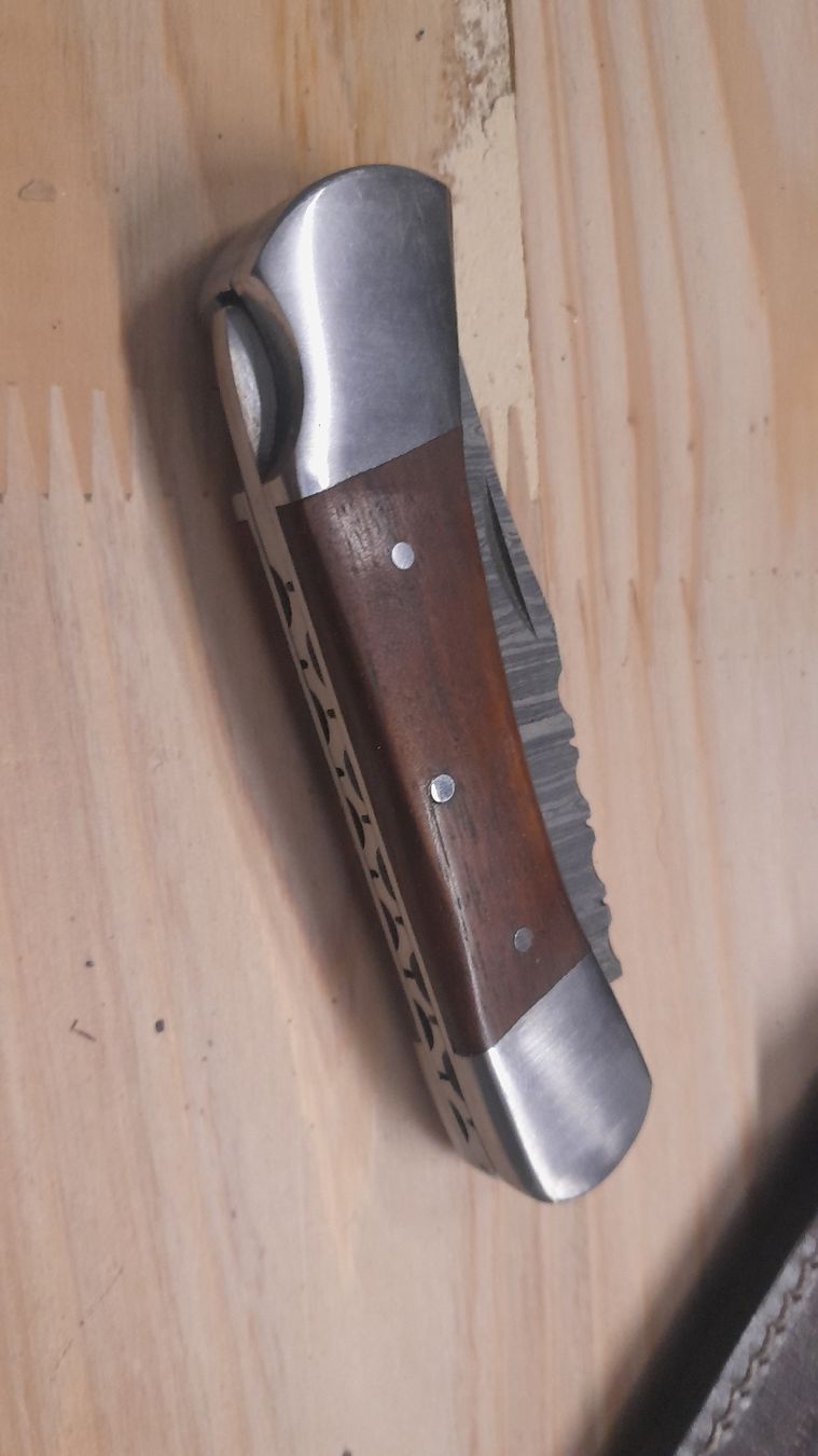 Coltelli tascabile: Couteau pliant lame Damas – Nuovo (secondo la descrizione) da Poliez-Pittet venduto da wilmout3 3