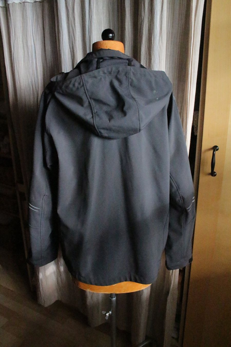Jacken: Softshell Jacke – Gebraucht aus Heimiswil von triskeli 2