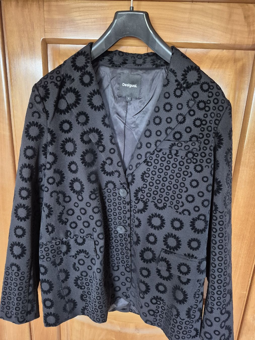 Desigual Giacche: Blazer von Desigual – Nuovo e nell'imballaggio originale da Menziken venduto da porsche019
