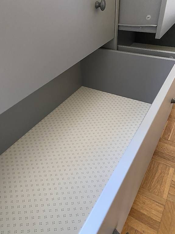 Ikea Cassettiere: Commode 6 tiroirs gris - 138x84 - super bon état – Usato da Biel/Bienne venduto da Bibsou 1