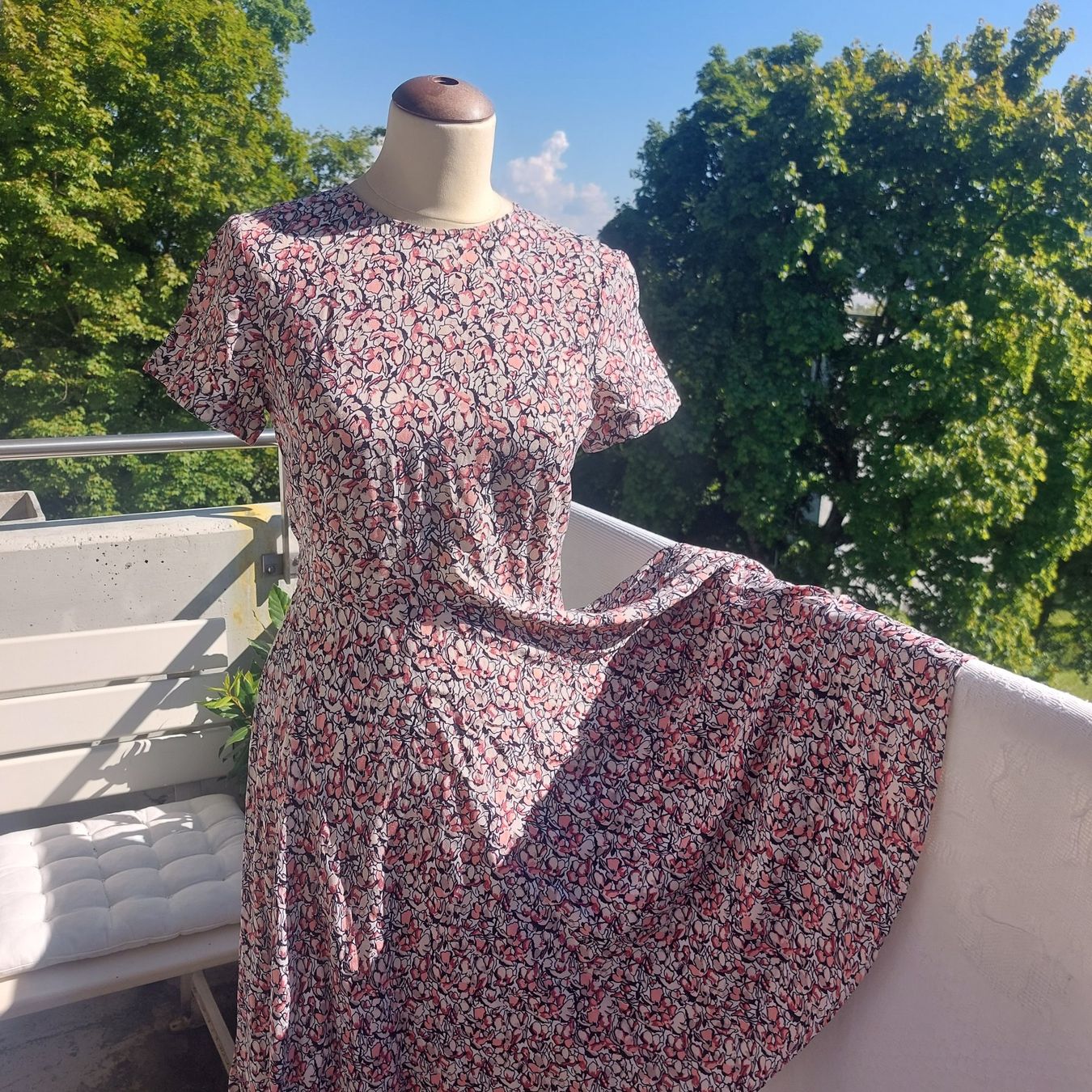 H&M Kleider: Sommer Blumenkleid – Gebraucht aus Zürich von wilden 1