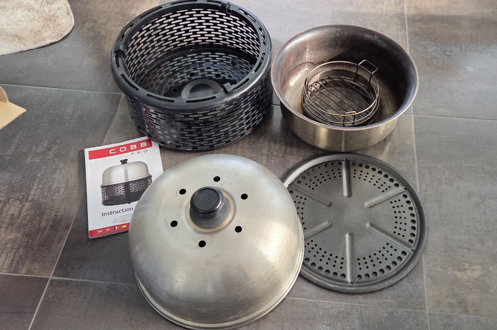 Griglie: COBB Pro Grill – Usato da Beinwil am See venduto da gabipetrovay 5
