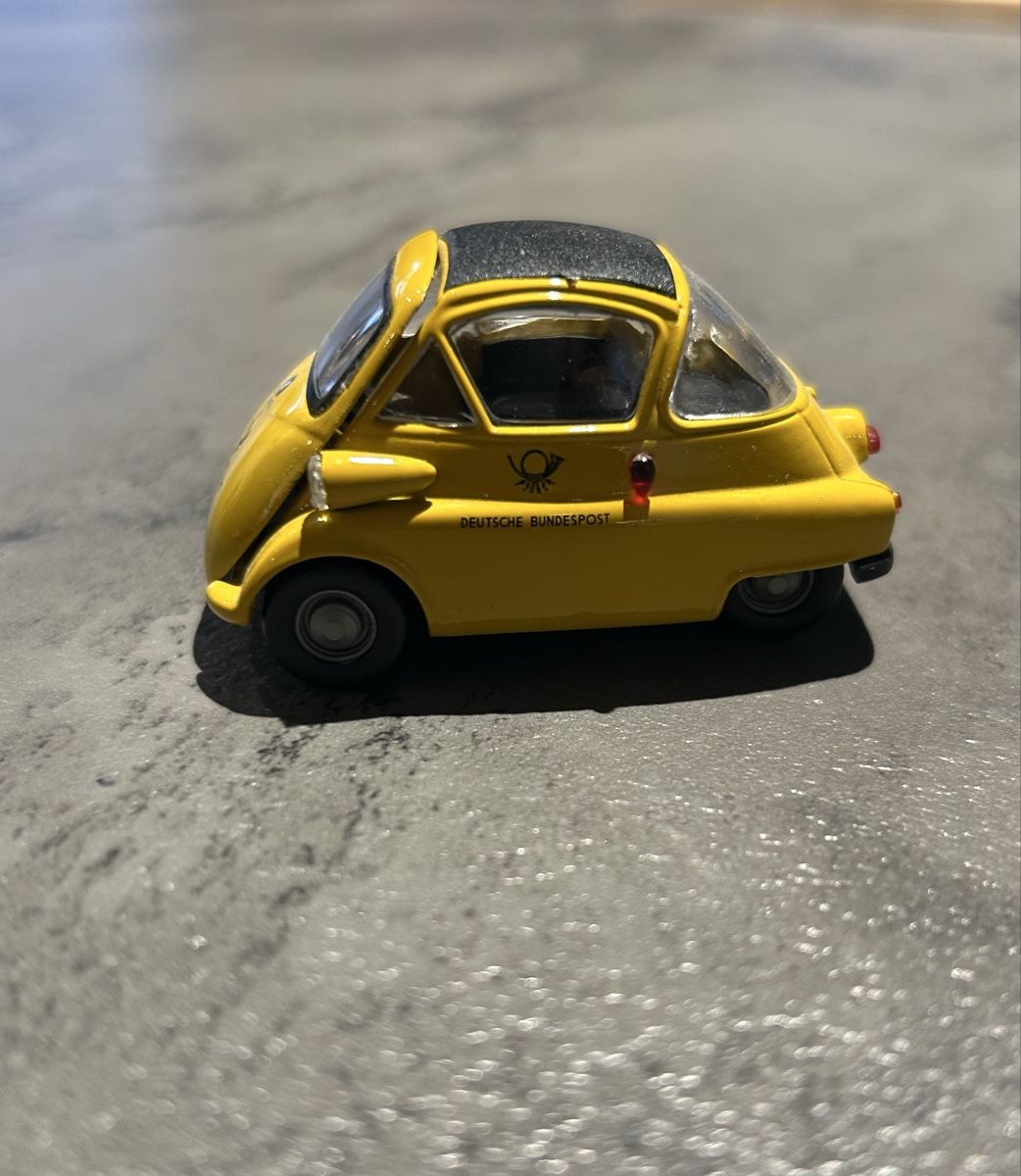 Schuco Modellini d'auto: Modèle réduit BMW  Isetta – Usato da Baar nendaz venduto da min_n5tw 2