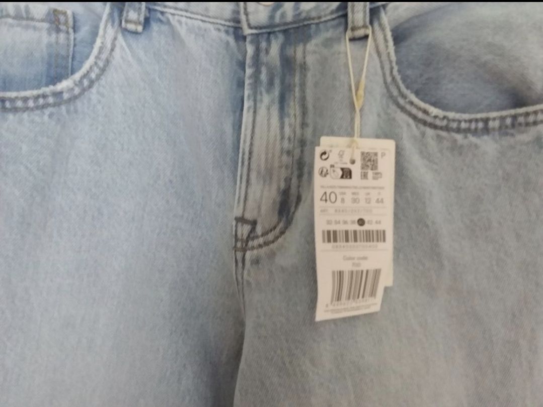 Stradivarius Jeans: Jeans Stradivarius T40, neufs  – Nuovo e nell'imballaggio originale da Lausanne venduto da Cognitia 2
