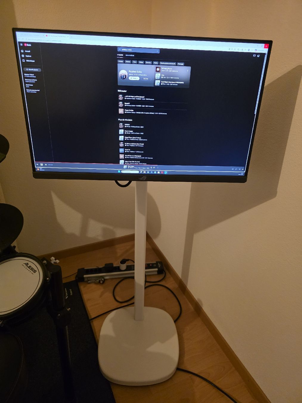 Asus Monitor: Monitor Asus Rog Strix XG27UCS – Usato da Fribourg venduto da ACO7 5