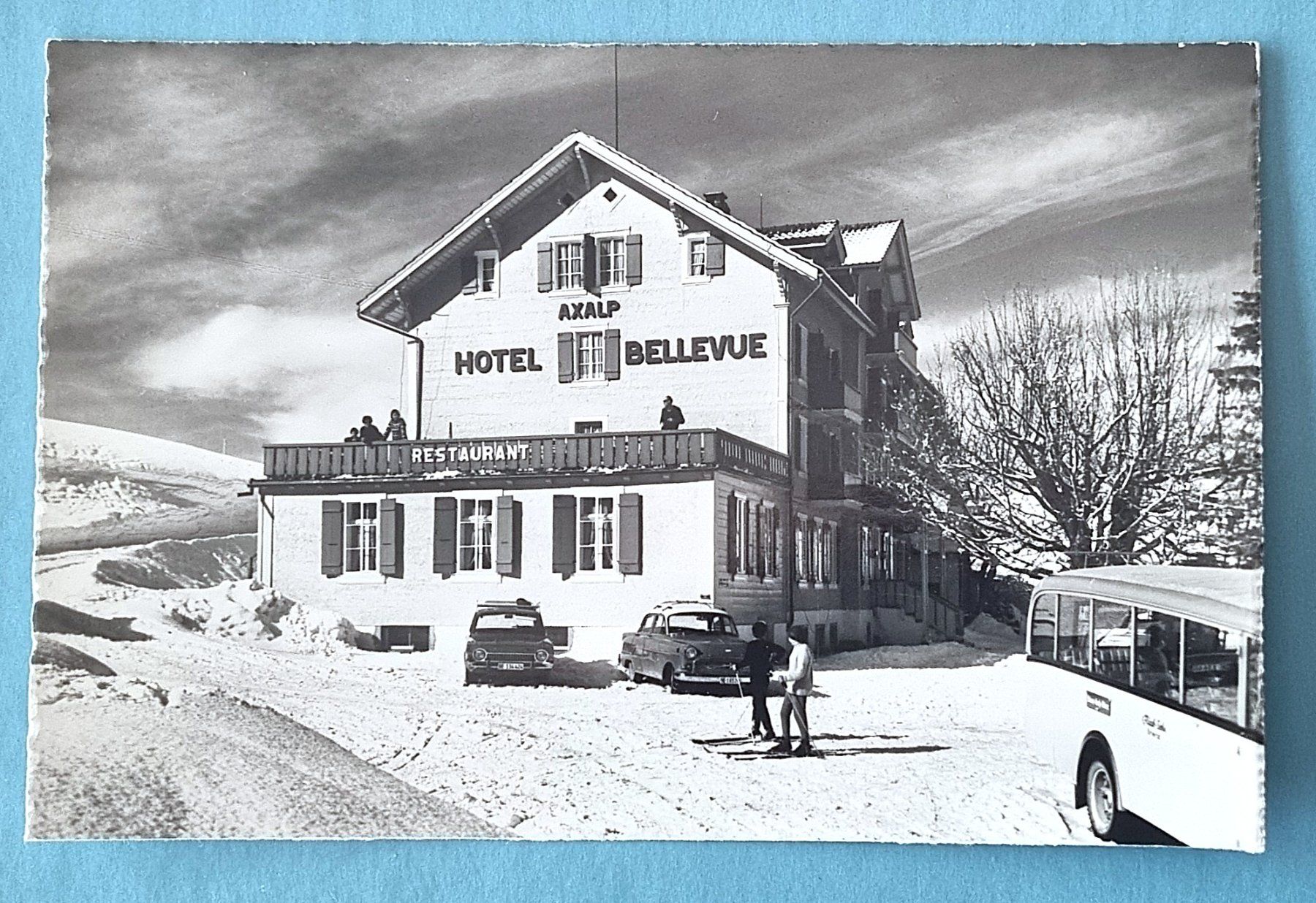 Cartes postales: Axalp - Hotel Bellevue - altes Postauto – D'occasion à Rothrist par RROENK