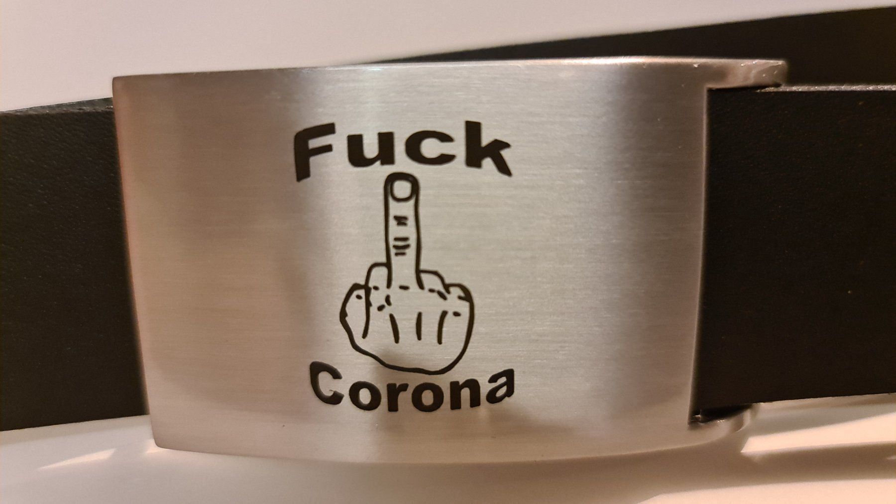 Cinture: Ledergürtel mit Fuck Corona Logo – Nuovo e nell'imballaggio originale da Sins venduto da sagitarius58