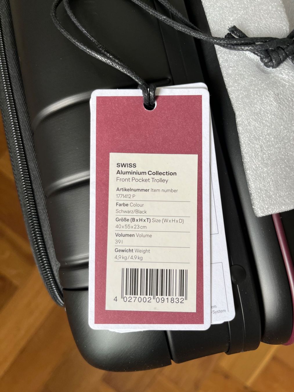 Swiss Valigie: SWISS Aluminium Collection Front Pocket Rollkoffer / Trolley – Nuovo e nell'imballaggio originale da Zürich venduto da edelstahl061 6