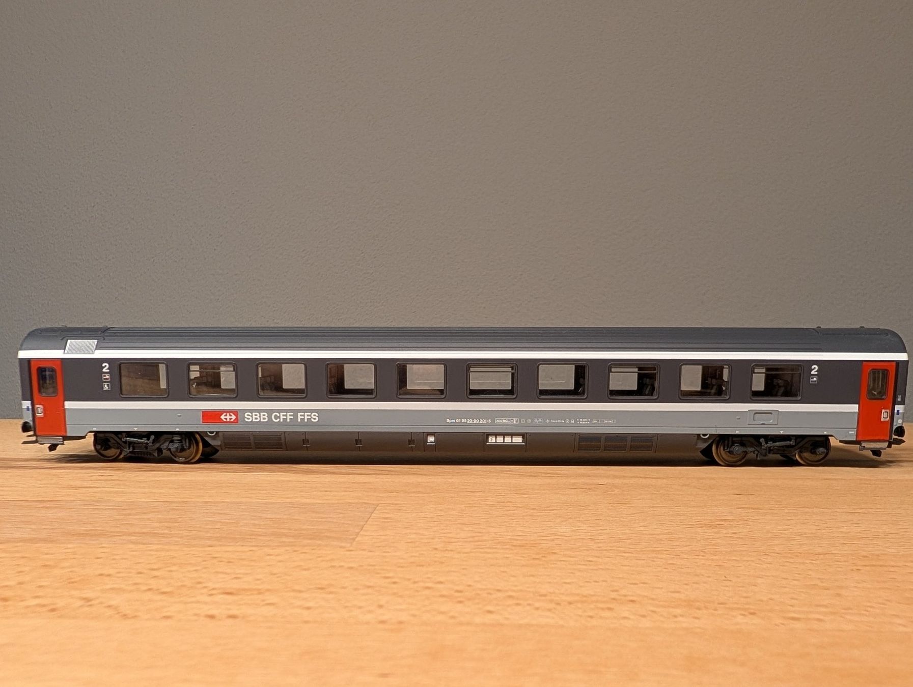 Roco Modellini di ferrovie: Roco 44770 SBB EC 201 – Usato da Glattpark(Opfikon) venduto da Opfikon89 4