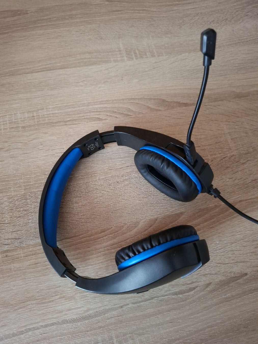 Casques audio: Headset neuwertig – D'occasion à Hettlingen par Grizzly077