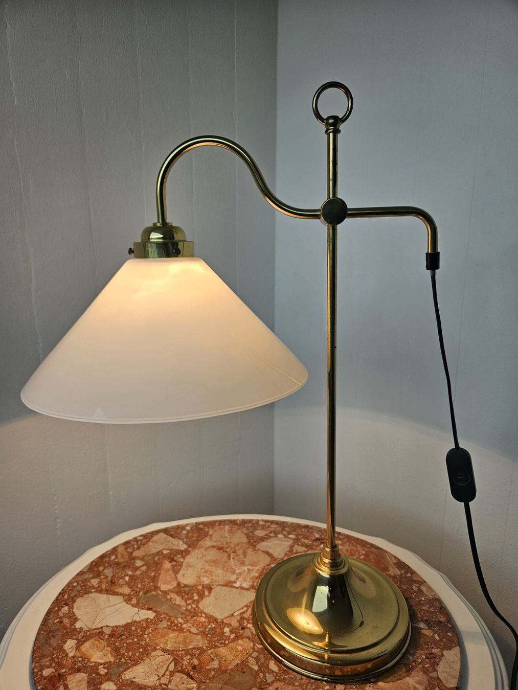 Lampes: Tischlampe Art-Deco - Messing - Opalglas – D'occasion à Wittenbach par anzo4