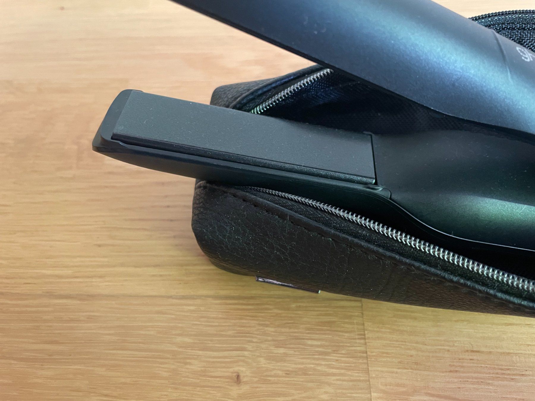 GHD Piastre & Arricciacapelli: ghd Unplugged Black – Usato da Wabern venduto da carciofo 2
