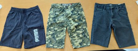 3x kurze Hosen Gr.152