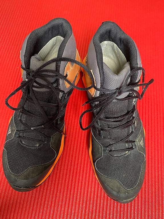 Scarpe da uomo: Adidas Wanderschuhe Gr.EUR 39 1/3, US 6.5 – Usato da Zürich venduto da sisasu01 1