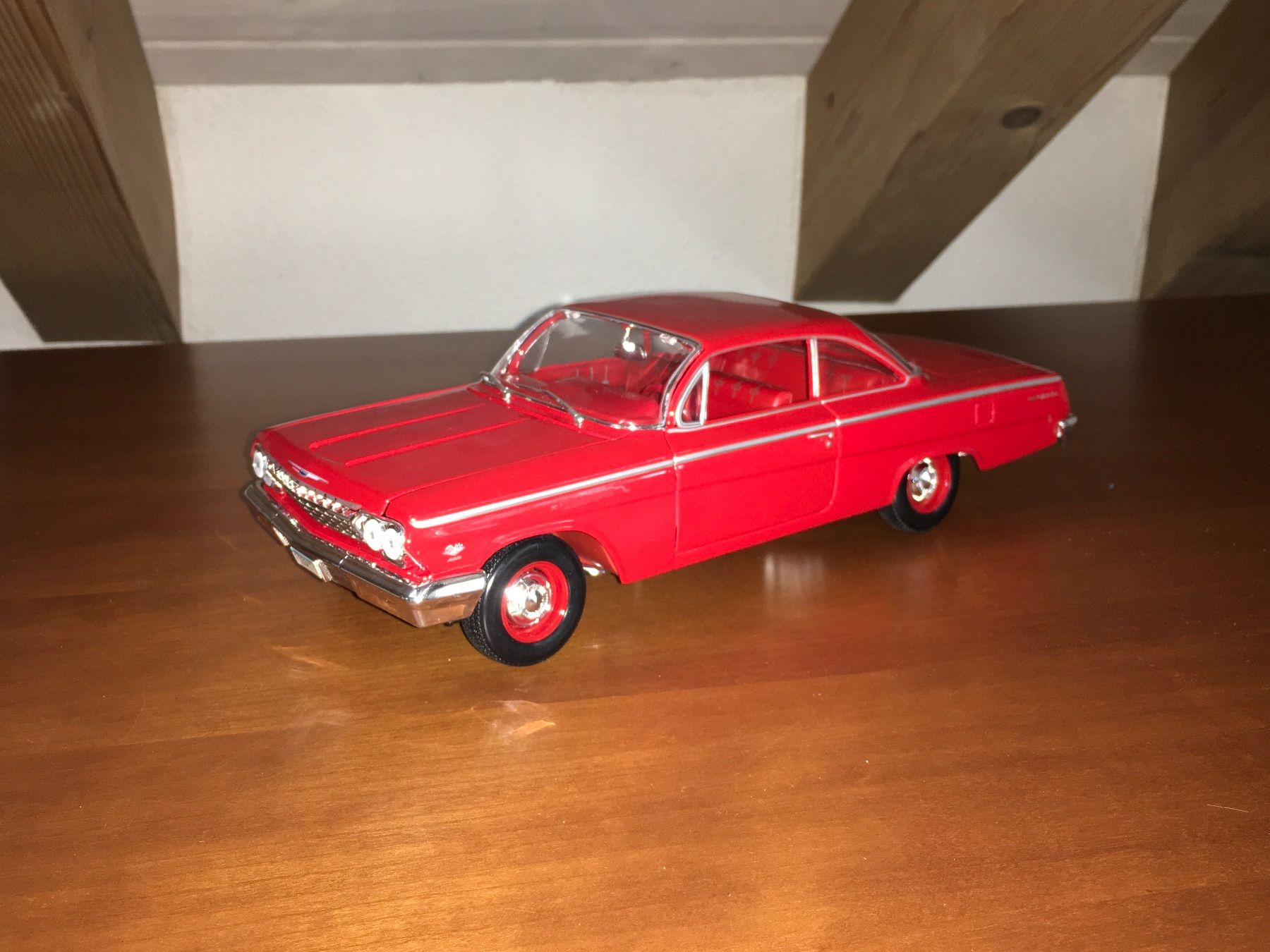 Chevrolet Modellini d'auto: 1962 Chevrolet Bel Air 1/18 – Usato da Wohlen AG venduto da PrivatSammlung
