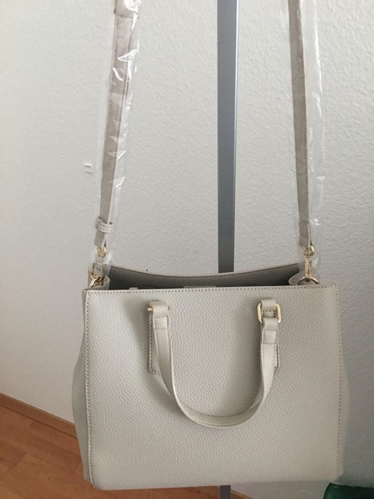 Valentino Borse da donna: Valentino Umhängetasche neu – Nuovo e nell'imballaggio originale da Thalwil venduto da Coco2025 3