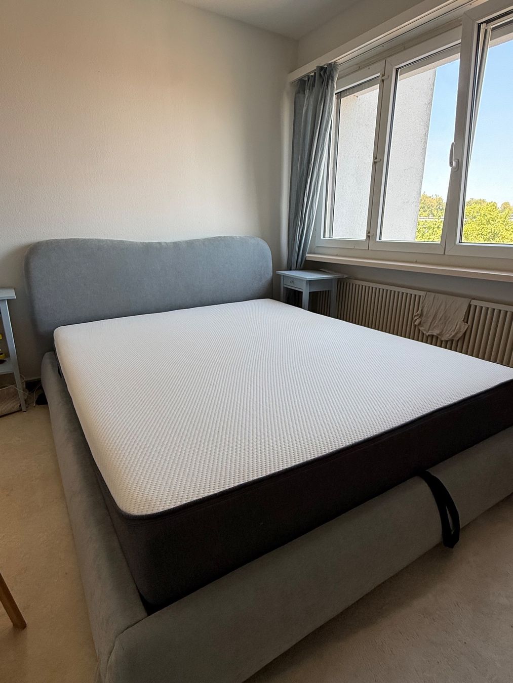 Beliani Betten: Bett mit Stauraum BLAGNAC + Matratze Casper – Gebraucht aus Zürich von eddy_p 6