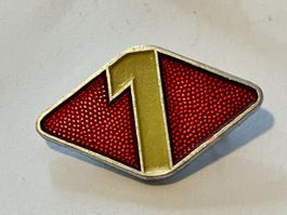 1 Anstecknadel DDR JP Junge Pioniere Brandschutz Eins