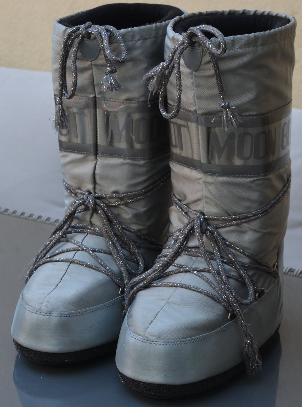 Moon Boot Herrenschuhe: Boots / bottes Moon Boot The Original 39-41 – Gebraucht aus Collonges von arashee 2