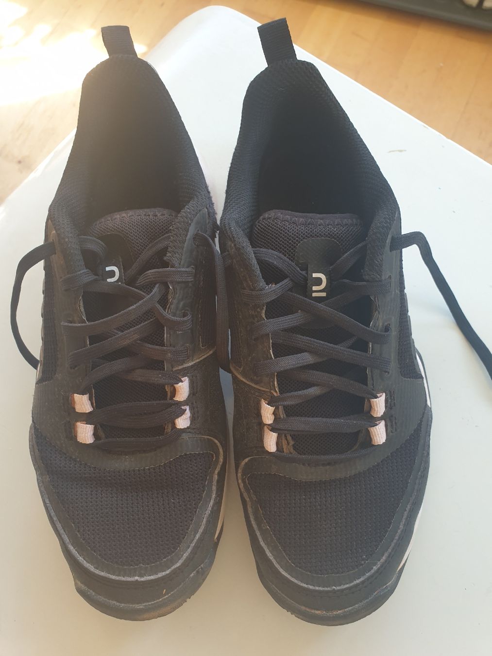 Chaussures hommes: Tennisschuhe Gr. 36 – D'occasion à Bern par Runner007