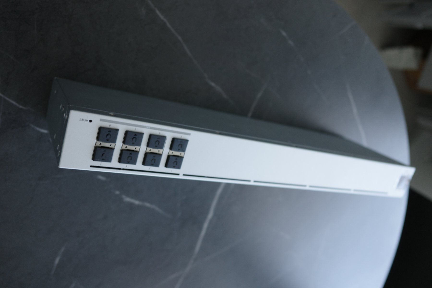 Ubiquiti Hubs & Switches: Ubiquiti SFP+ Switch USW-AGGREGATION – Neuf (Voir description) à Frauenfeld par sebrew 4