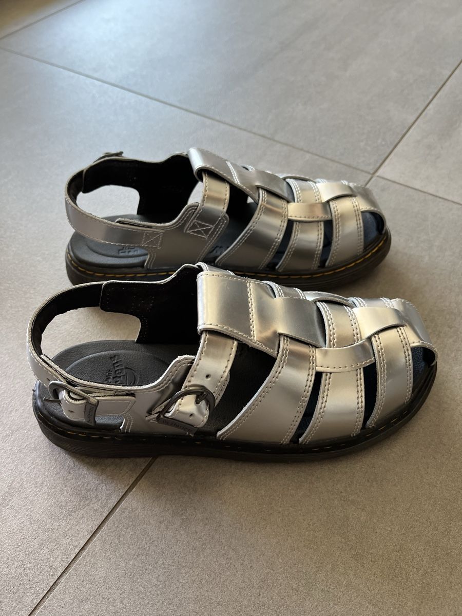 Dr. Martens Chaussures femmes: Sandales Dr. Martens taille 38.5 – D'occasion à Vollèges par Ame.r 2