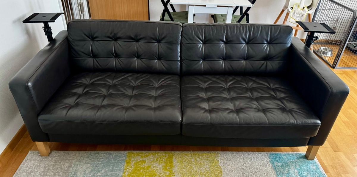 Ikea Sofas: Guterhaltene Ledercouch zu verkaufen – D'occasion à Schüpfen par lecker_milka