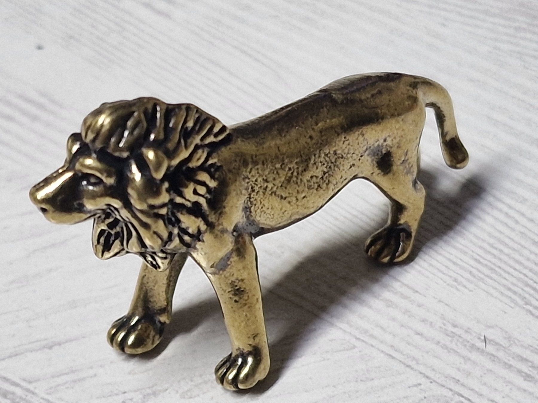 Statuette: Löwe  aus Messing – Nuovo (secondo la descrizione) da Uerkheim venduto da Justi.y 3