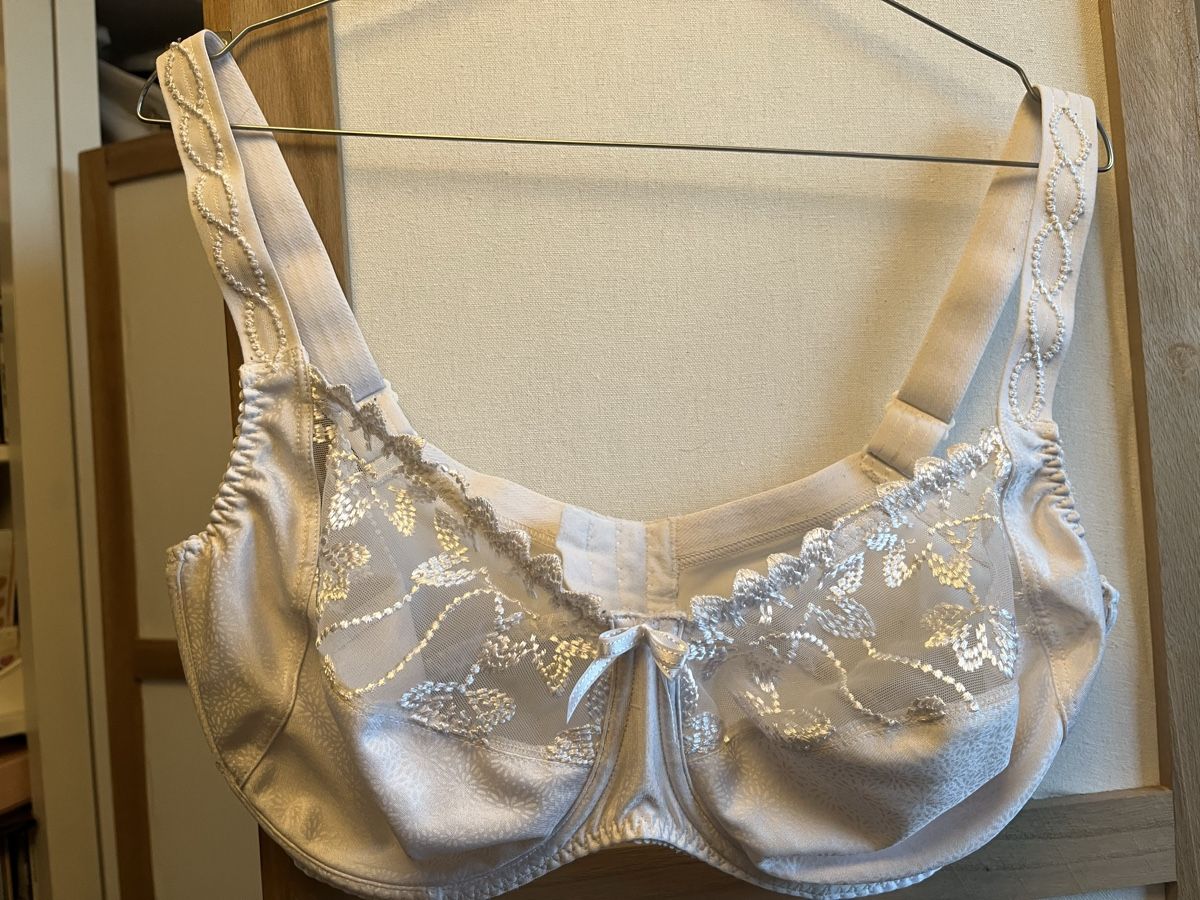 Altra biancheria intima: BH Prima Donna 85F – Usato da Lausanne venduto da barbabelle02