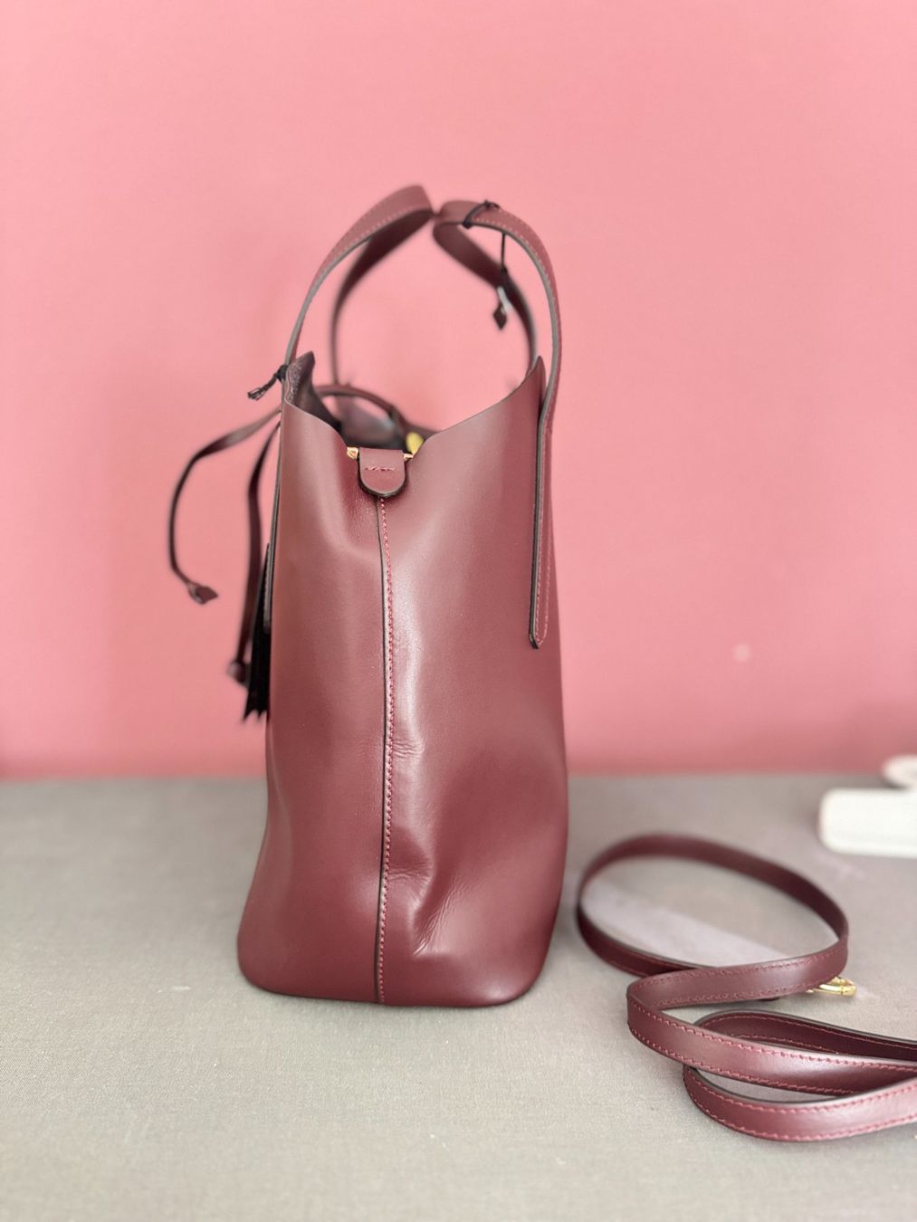 Borse: Shopper Tasche aubergine-farben – Usato da Muttenz venduto da einfach-schoen 2