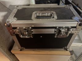 Scheinwerfer Koffer schwarz Aluminium 2 Stueck guter Zustand