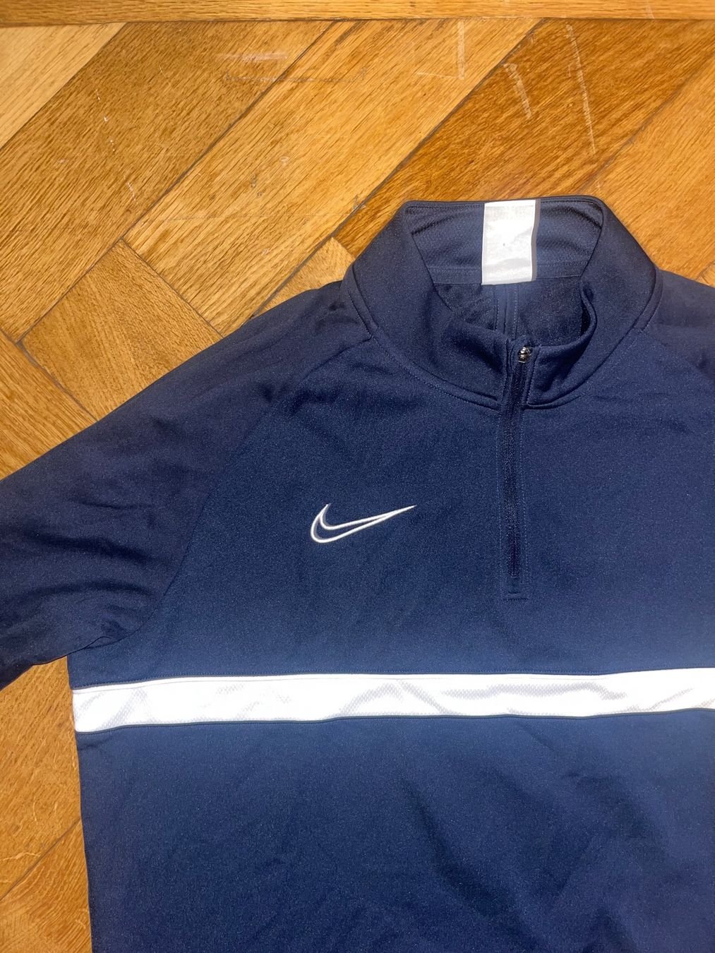 Nike Giacche: Nike Dri-Fit Trainingsjacke / Grösse XL – Usato da Bern venduto da mael3007 1
