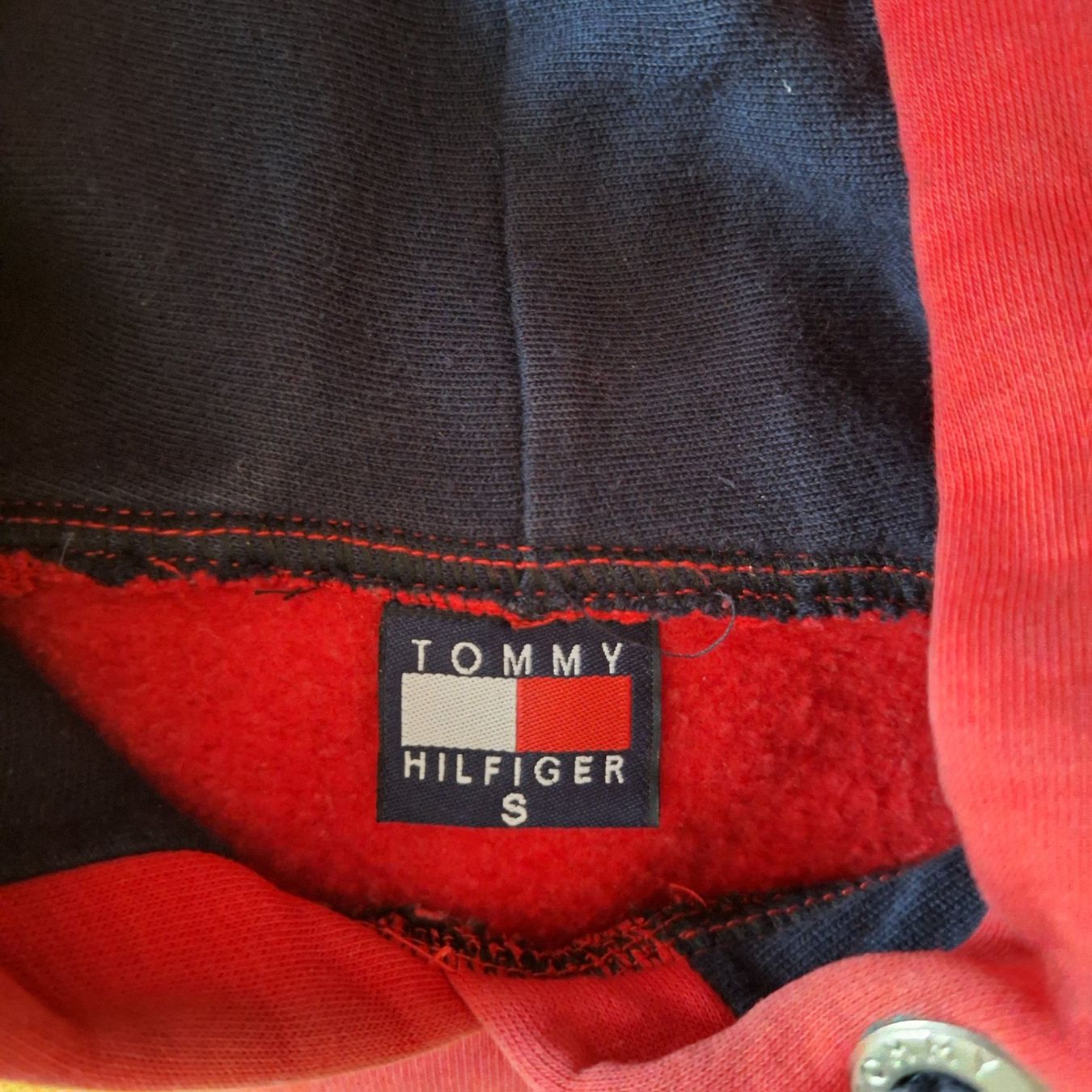 Tommy Hilfiger Maglioni & Felpe: Tommy Hilfiger Hoodie, Grösse S – Usato da Hettenschwil venduto da Schneuggi2 7