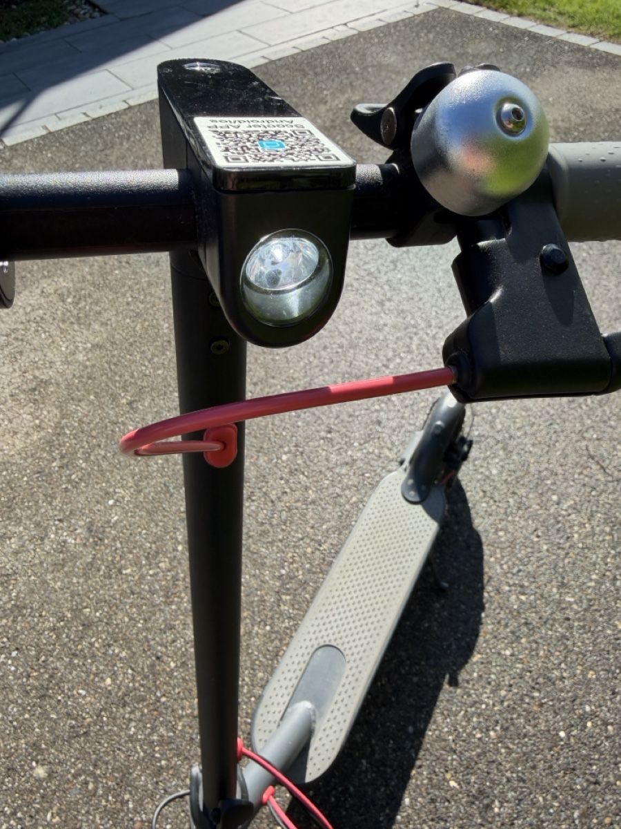 Scooter: Trottinette électrique 30km/h – Usato da Tramelan venduto da kha_jvd5 3