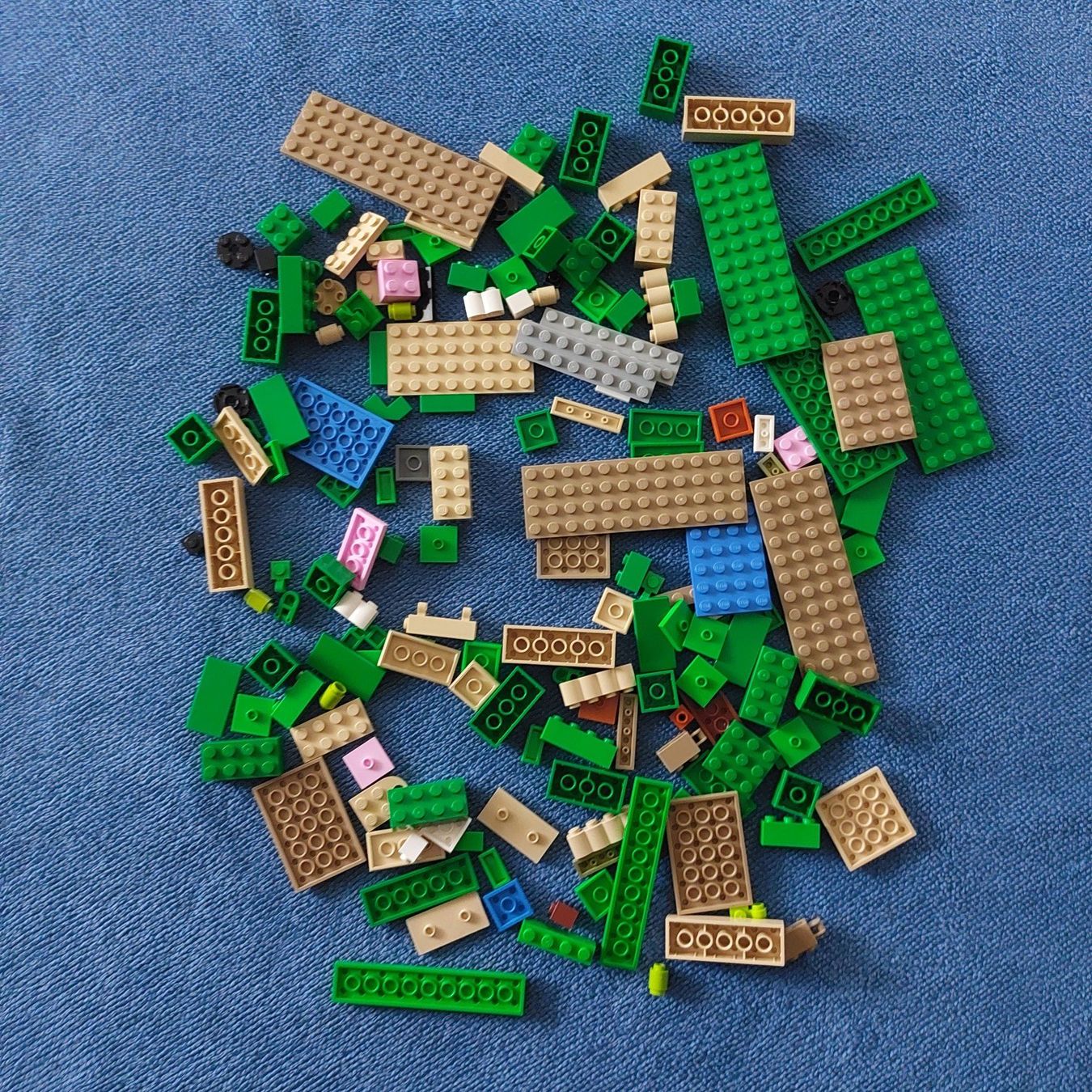 Lego Baukästen: LEGO 21254 – Gebraucht aus Uetikon am See von Peter_von_Lanthen 1